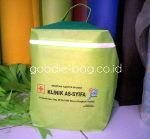 Goodie Bag Resleting Murah