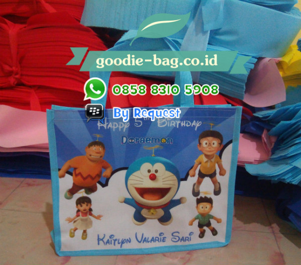 Tas Ulang Tahun Anak Doraemon